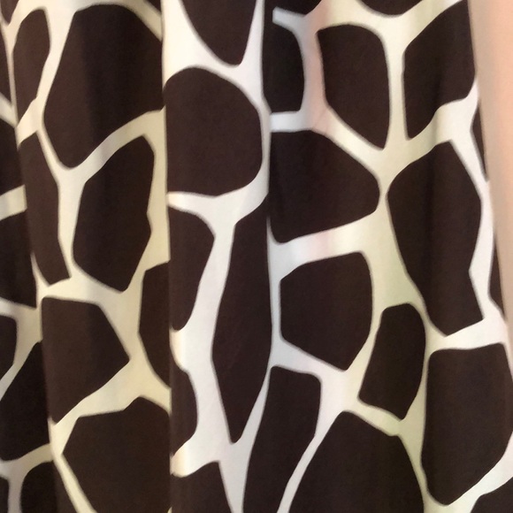 Super cute GuC dress - Picture 2 of 6